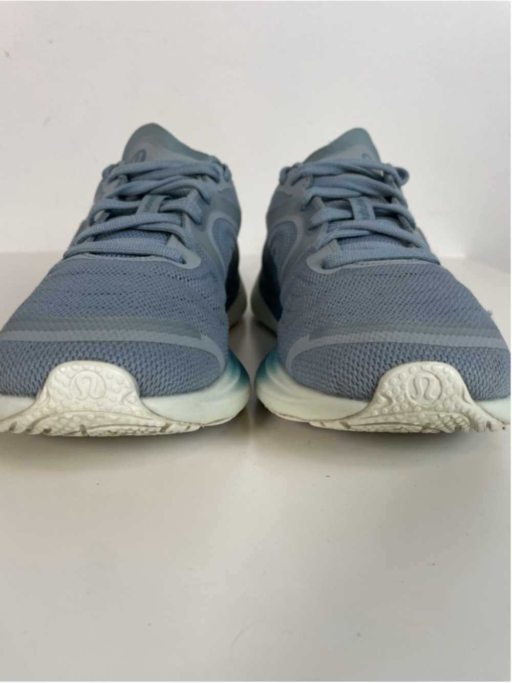 Lululemon Blissfeel Run 2 Women’s 9 Cloud Blue Polar Ice Running Shoes Sneakers - Picture 3 of 12